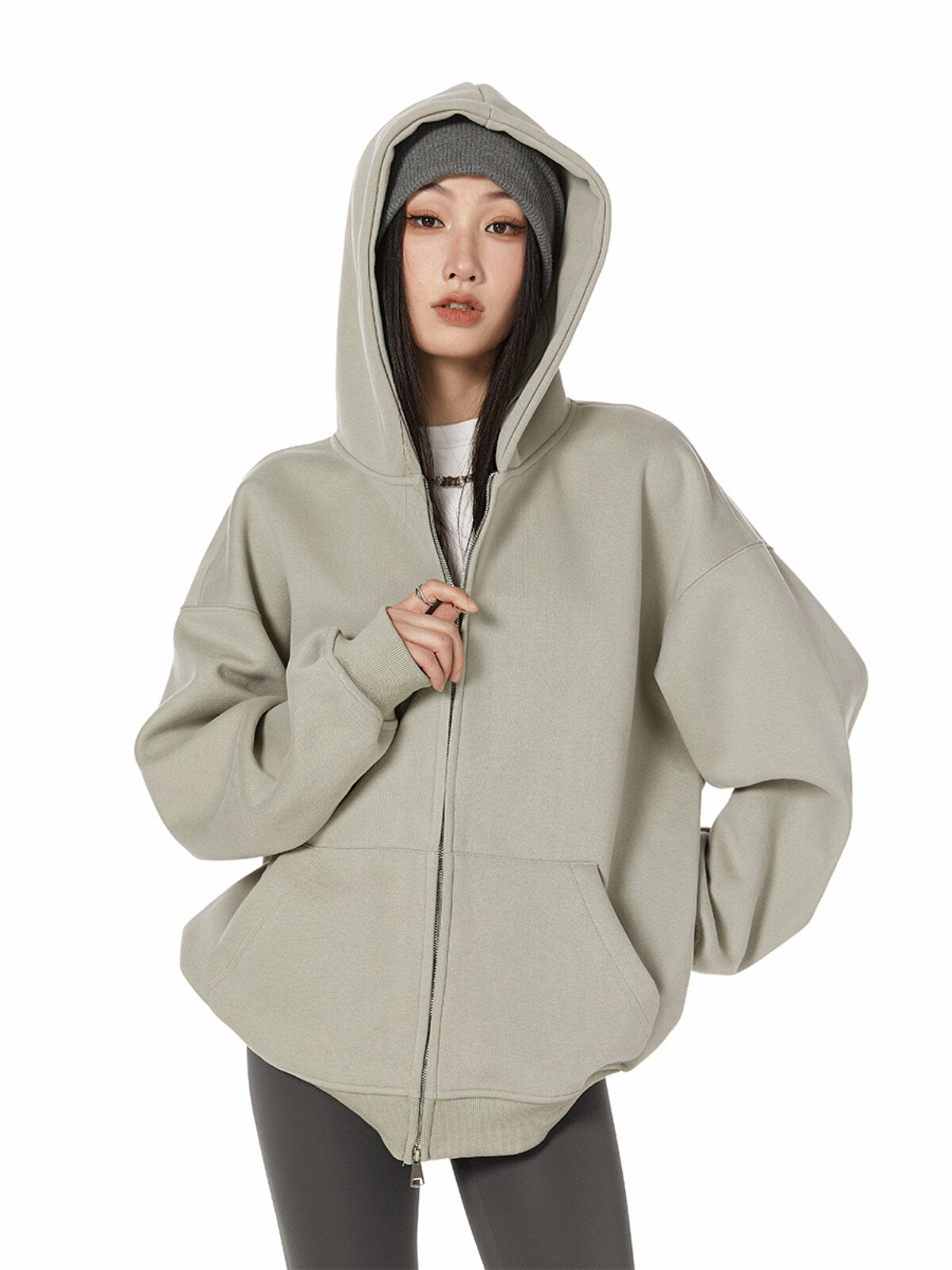 Vintage Zip-Up Hoodie | هودي سحاب فنتج بتصميم واسع