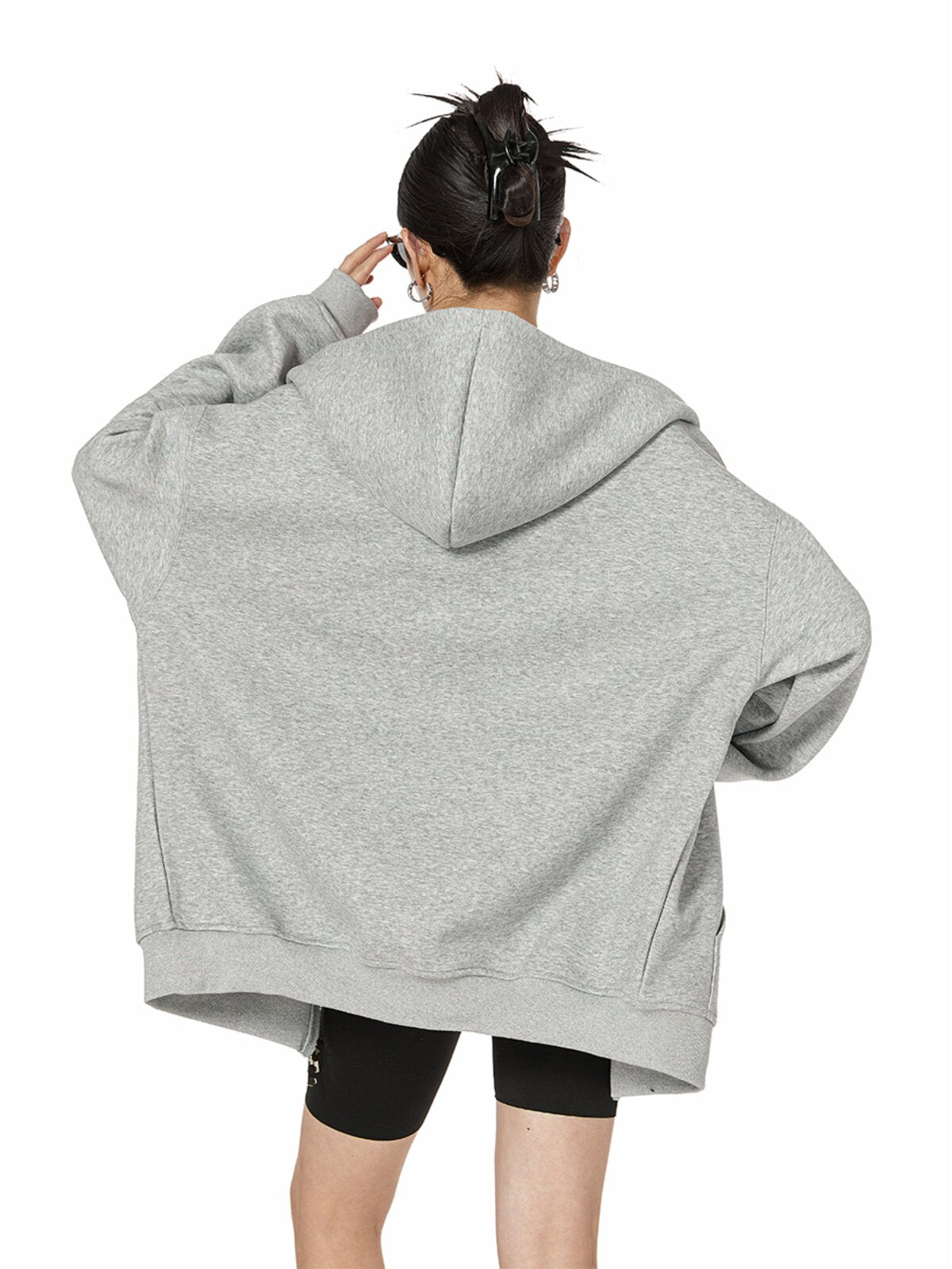 Vintage Zip-Up Hoodie | هودي سحاب فنتج بتصميم واسع
